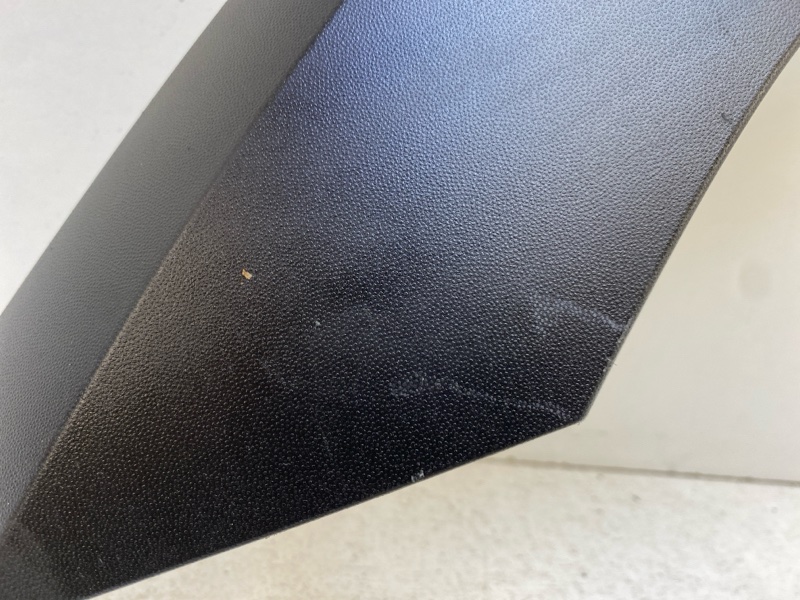 Накладка переднего крыла левого