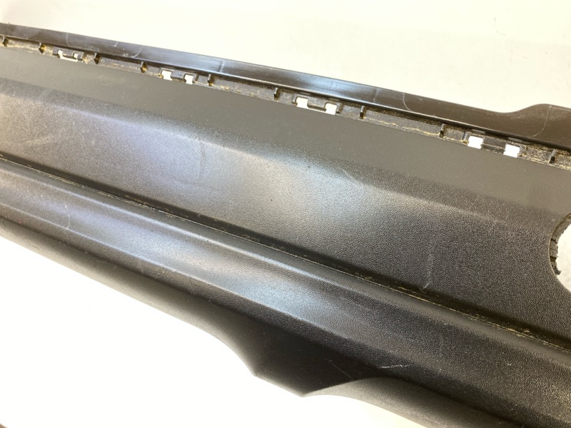 Спойлер заднего бампера