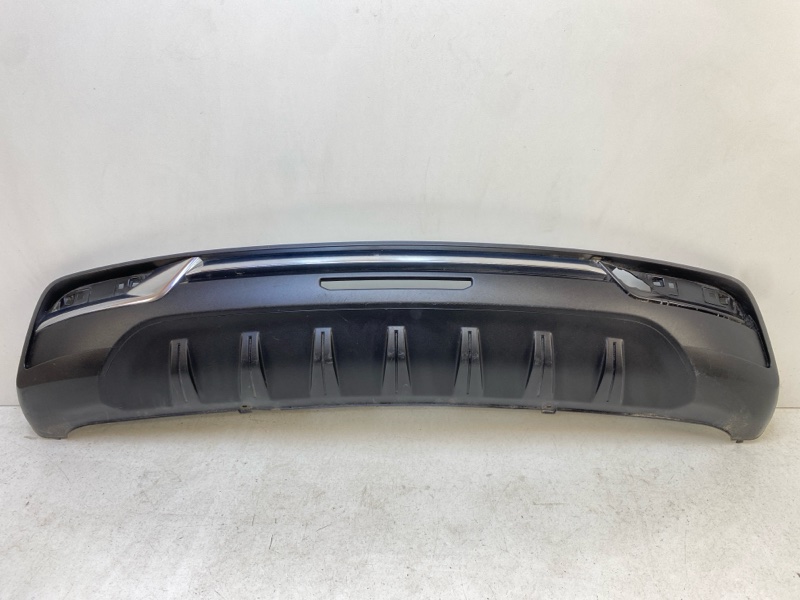 Накладка заднего бампера