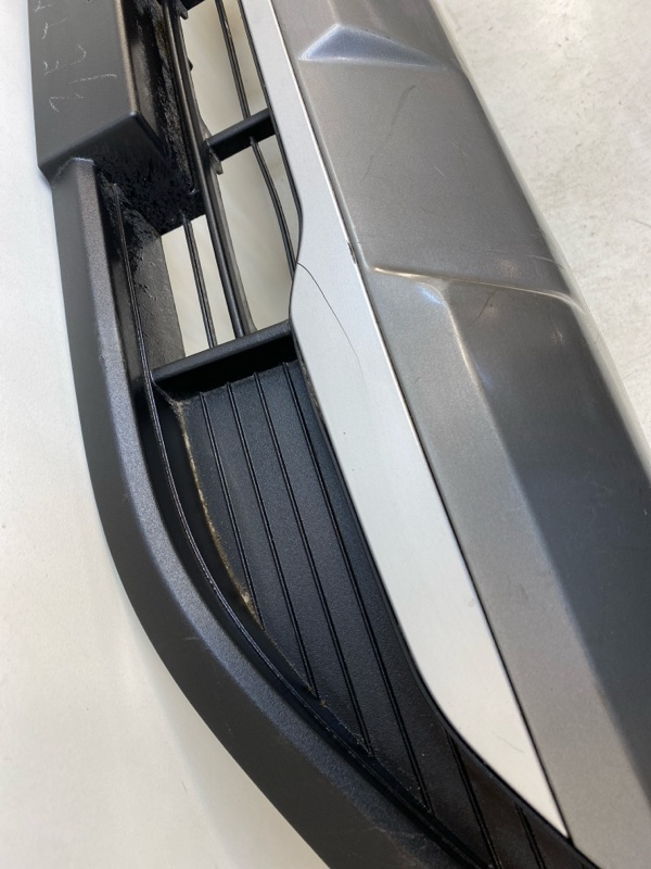 Спойлер переднего бампера