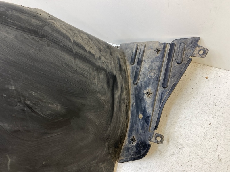 Локер передний правый