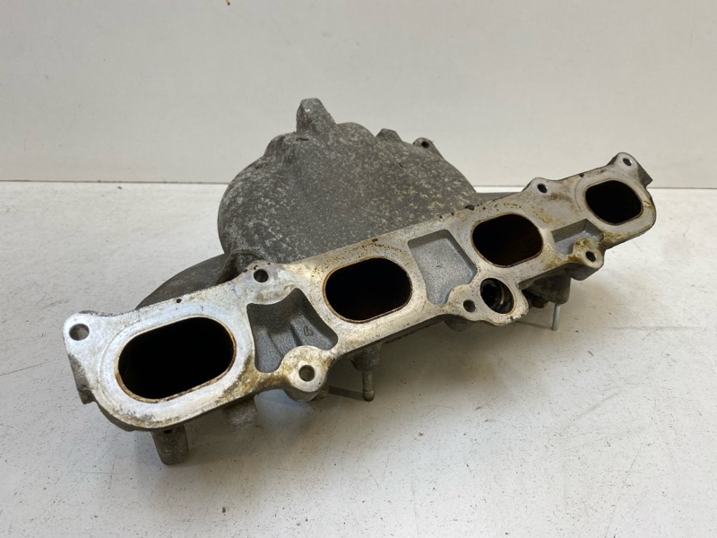 Коллектор впускной