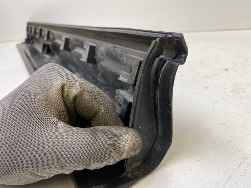 Молдинг двери