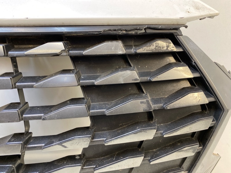 Решетка радиатора