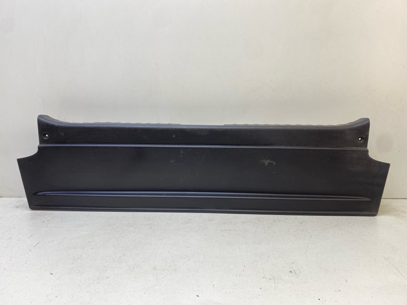 Обшивка багажника