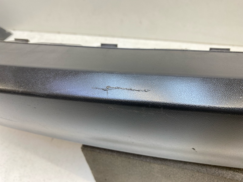 Спойлер заднего бампера