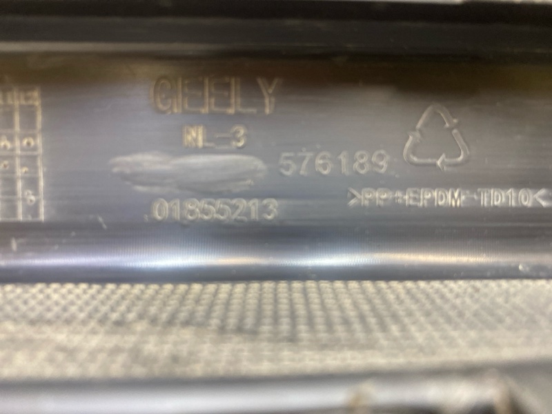 Спойлер заднего бампера