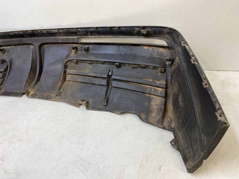 Спойлер заднего бампера