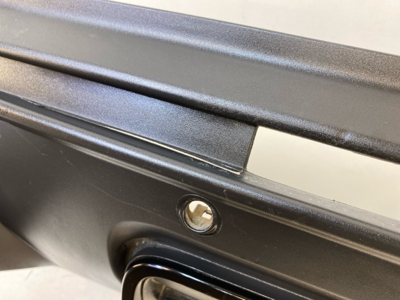 Спойлер заднего бампера