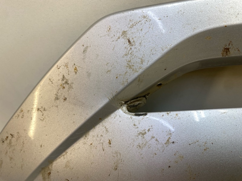 Накладка переднего бампера