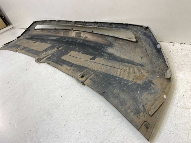 Накладка переднего бампера