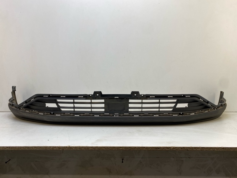 Спойлер переднего бампера