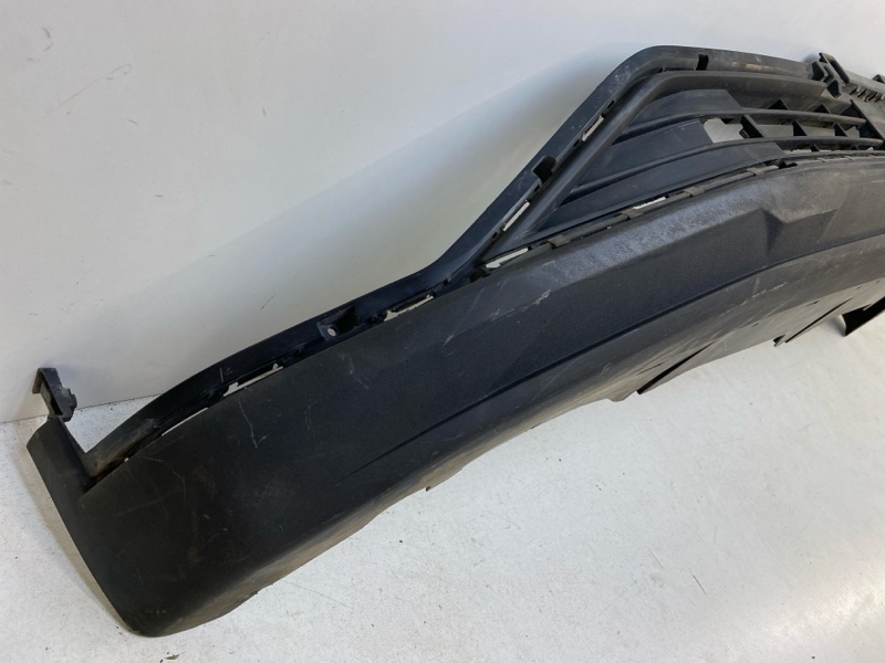 Спойлер переднего бампера