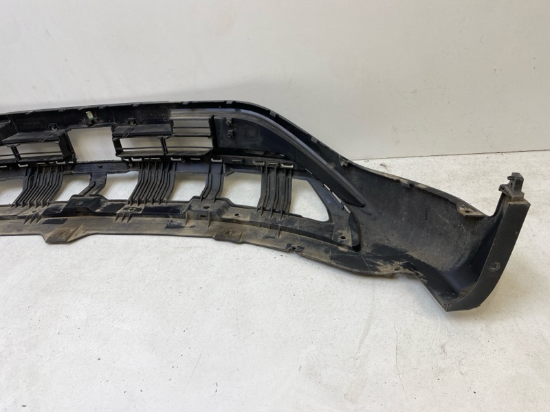 Спойлер переднего бампера