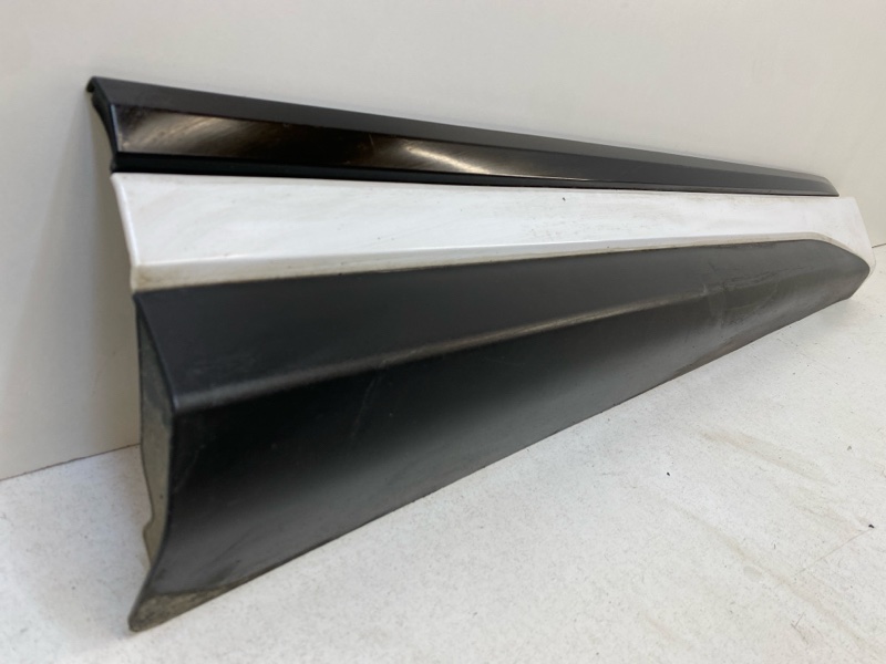 Молдинг двери