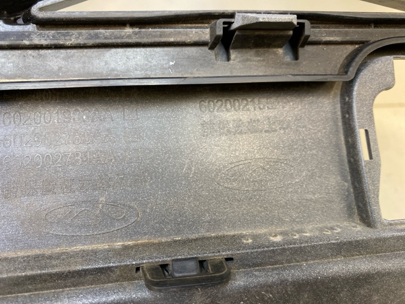 Бампер передний