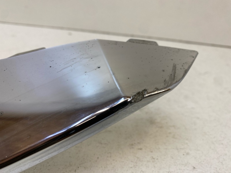 Молдинг заднего бампера