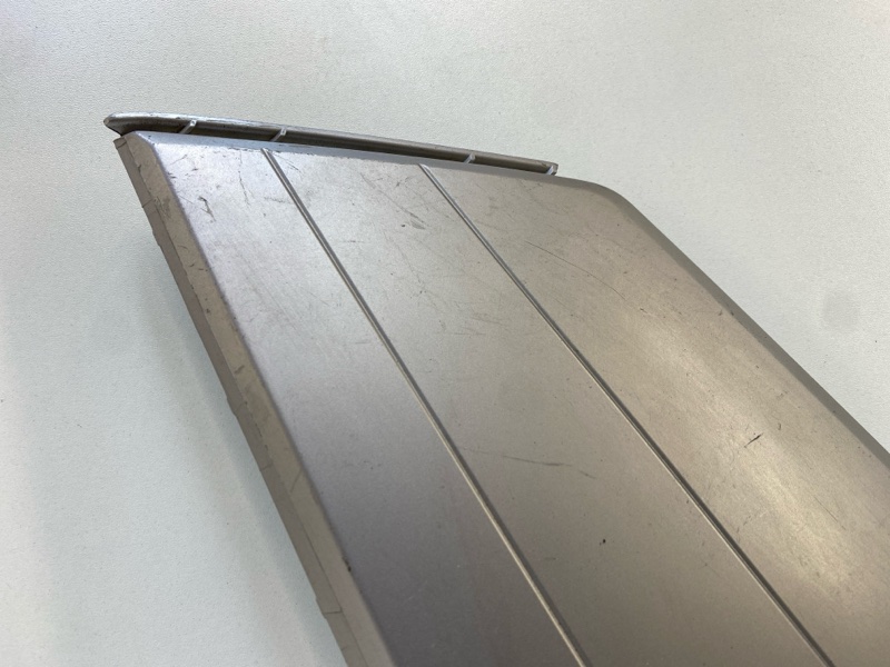 Накладка переднего бампера левая