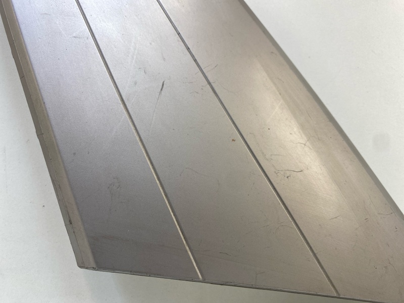 Накладка переднего бампера левая