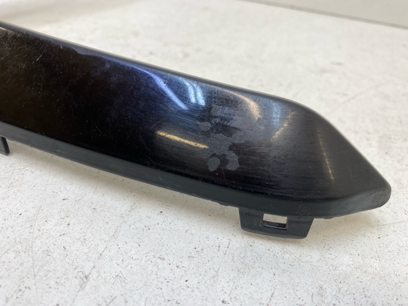 Накладка переднего бампера правая