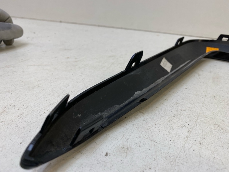 Накладка переднего бампера правая