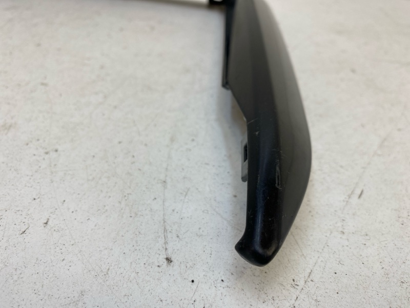 Накладка переднего бампера правая