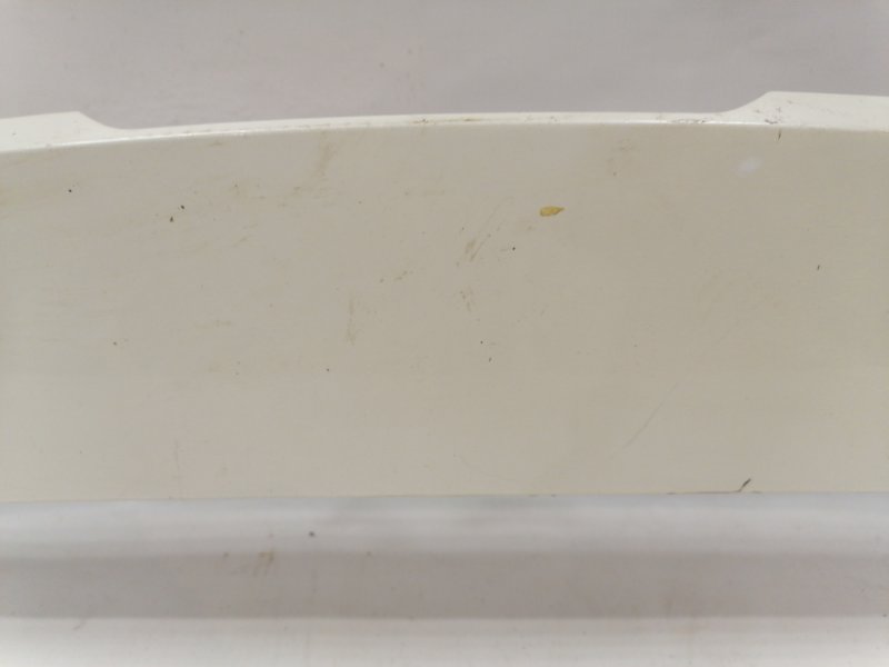 Спойлер (дефлектор) крышки багажника