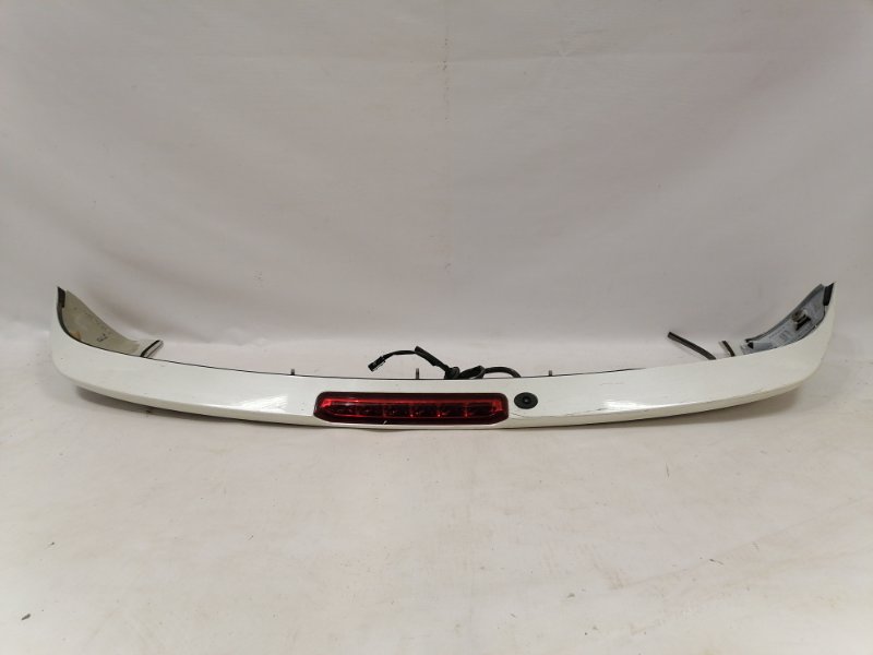 Спойлер (дефлектор) крышки багажника