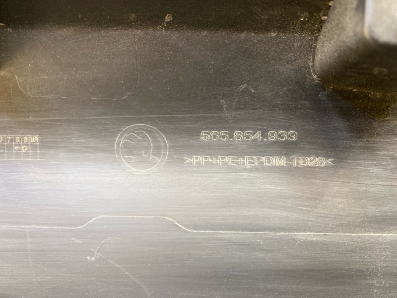 Молдинг двери