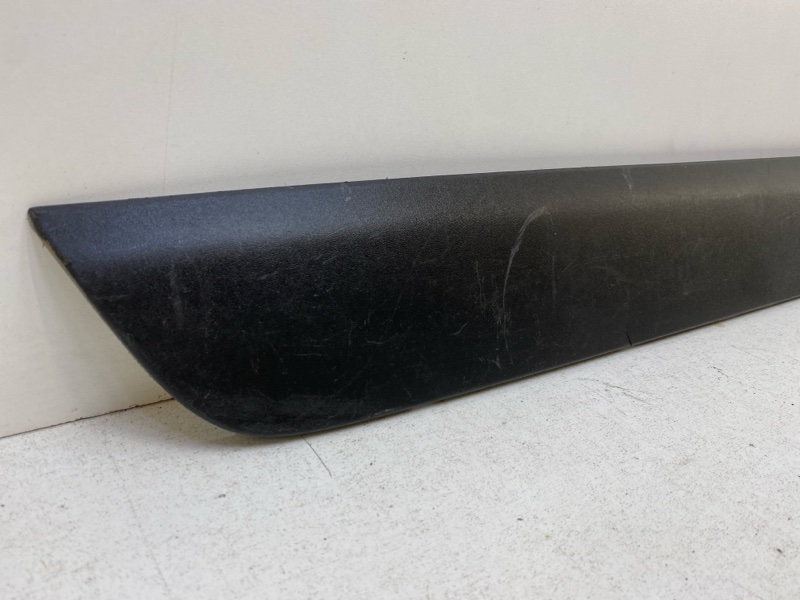 Накладка двери багажника