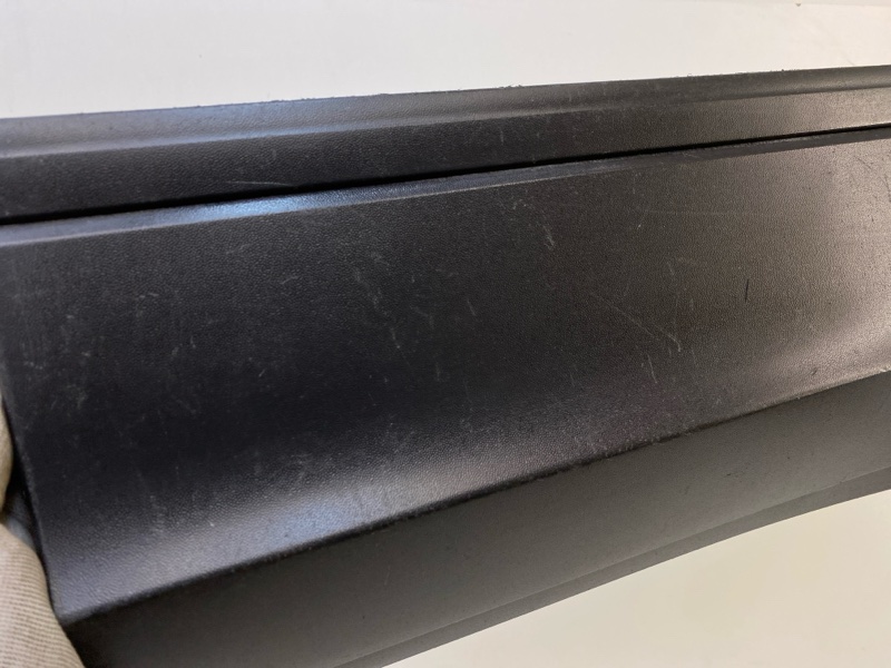 Молдинг двери