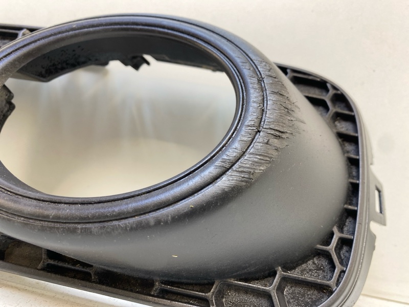 Крышка фары противотуманной