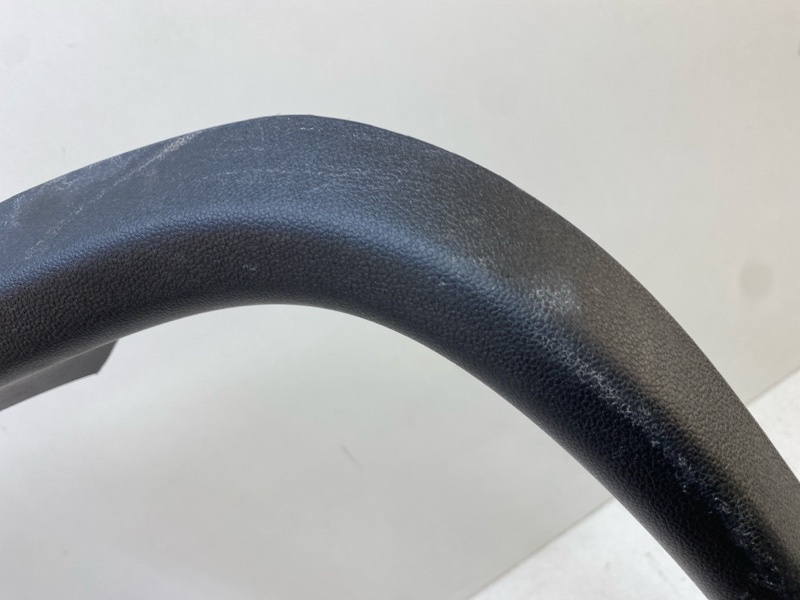 Обшивка двери багажника