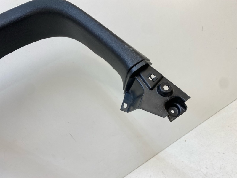 Обшивка двери багажника