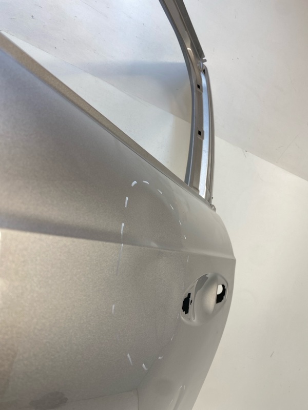 Дверь передняя левая