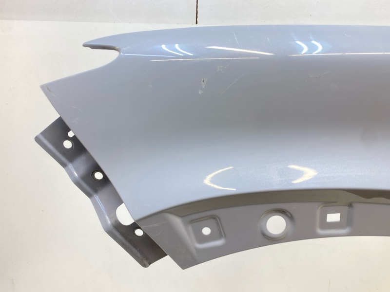 Крыло переднее левое