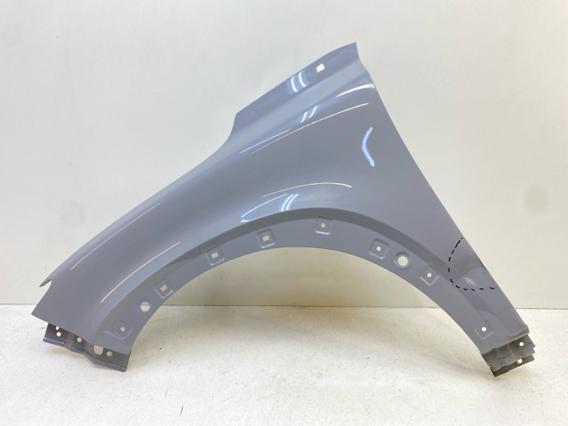 Крыло переднее левое