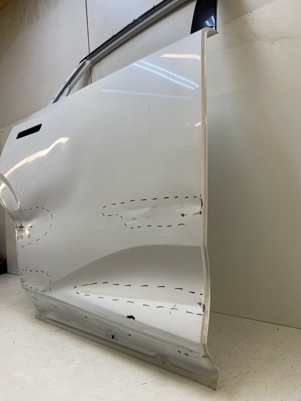 Дверь задняя правая