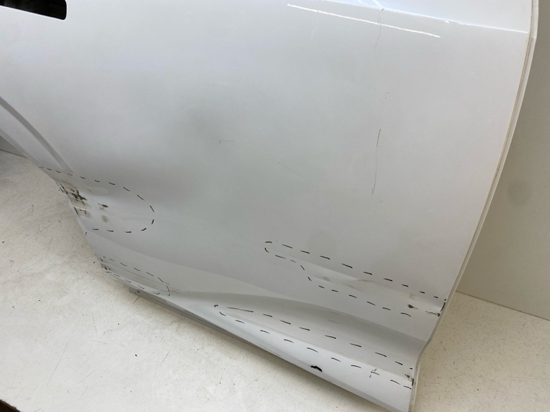 Дверь задняя правая