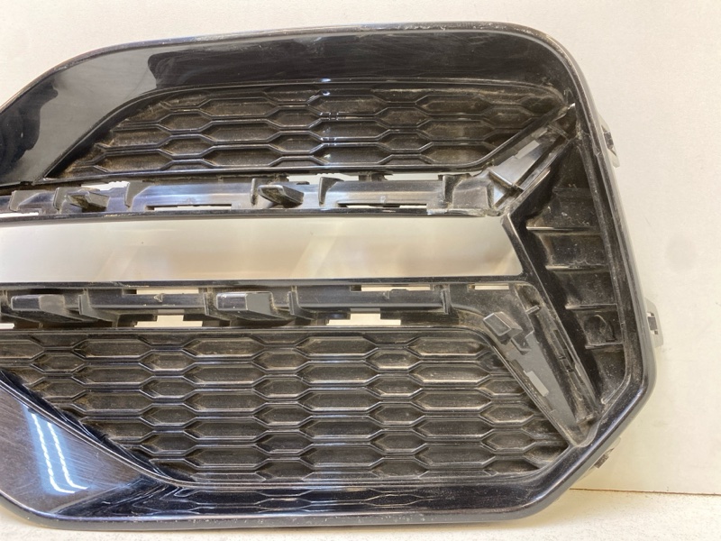 Накладка переднего бампера левая