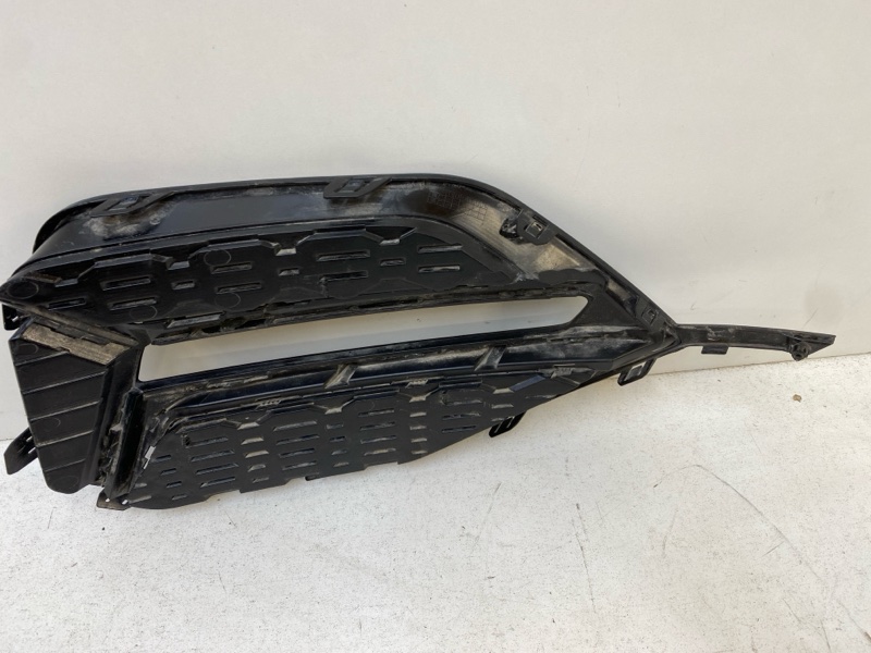 Накладка переднего бампера левая