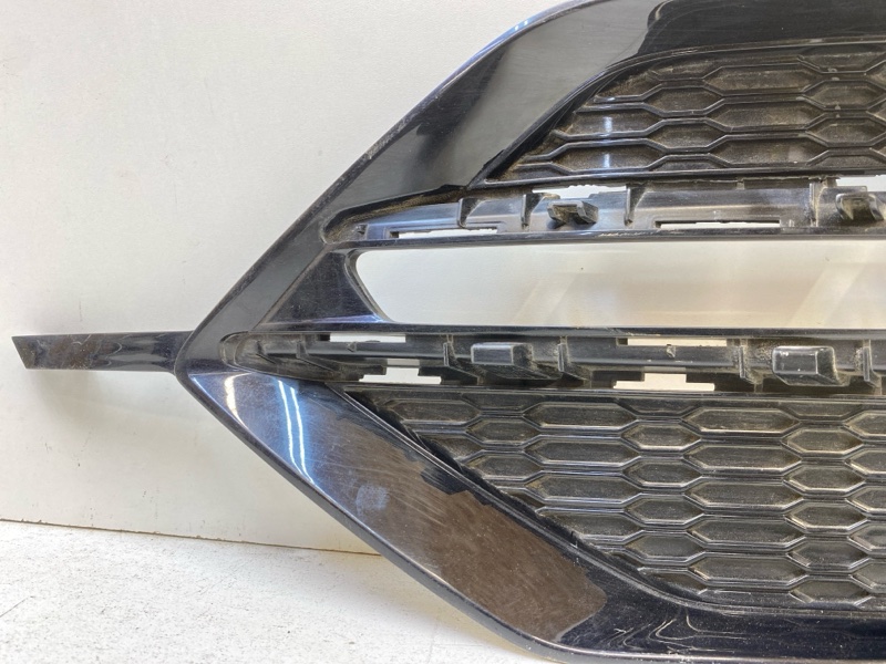 Накладка переднего бампера левая