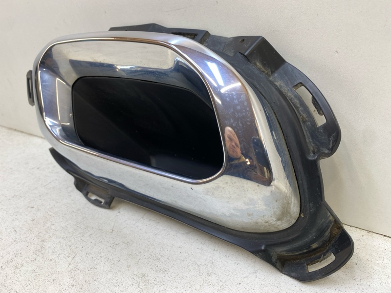 Накладка заднего бампера правая