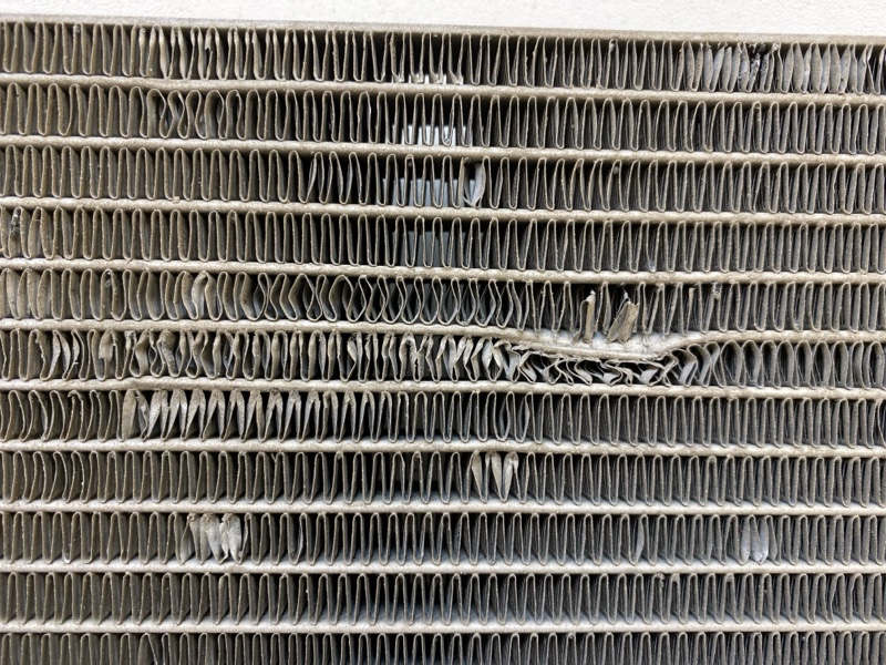 Радиатор охлаждения двигателя основной