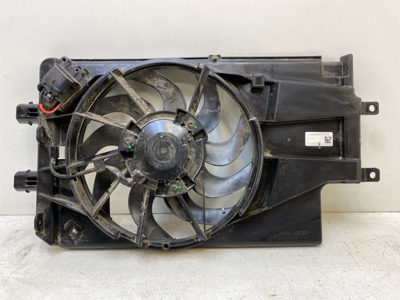 Вентилятор радиатора