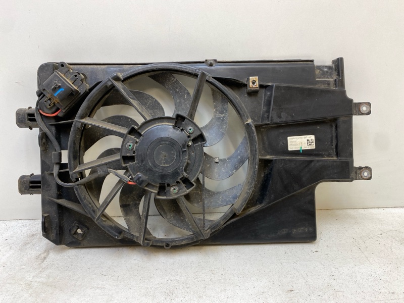 Вентилятор радиатора