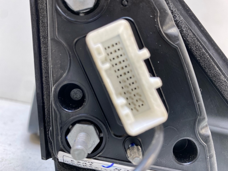 Зеркало левое электрическое