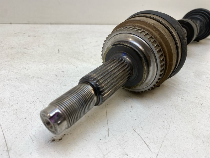 Полуось передняя правая