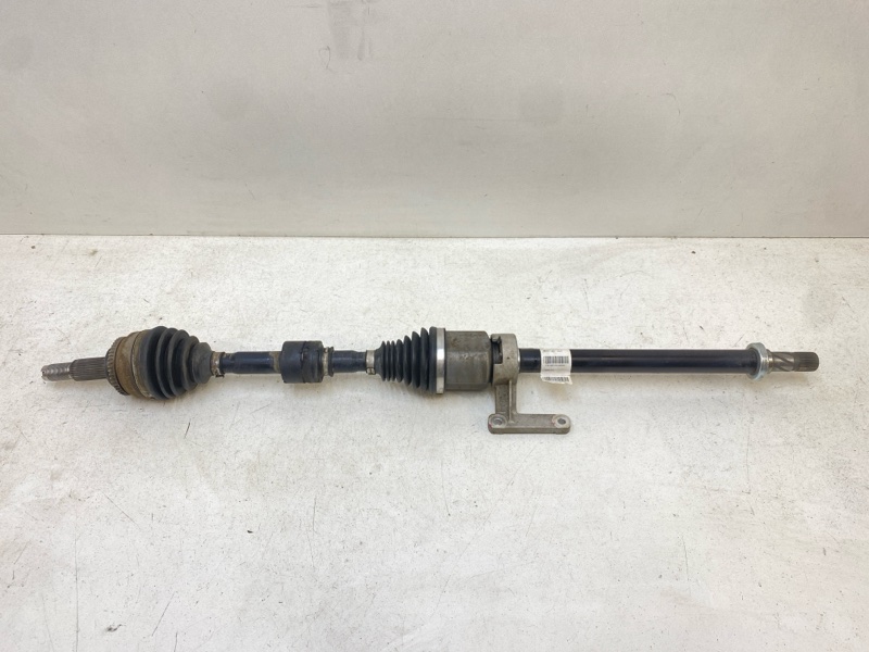 Полуось передняя правая