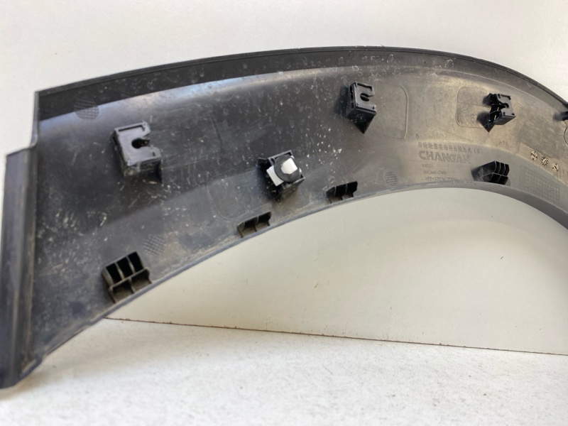 Накладка заднего крыла правого